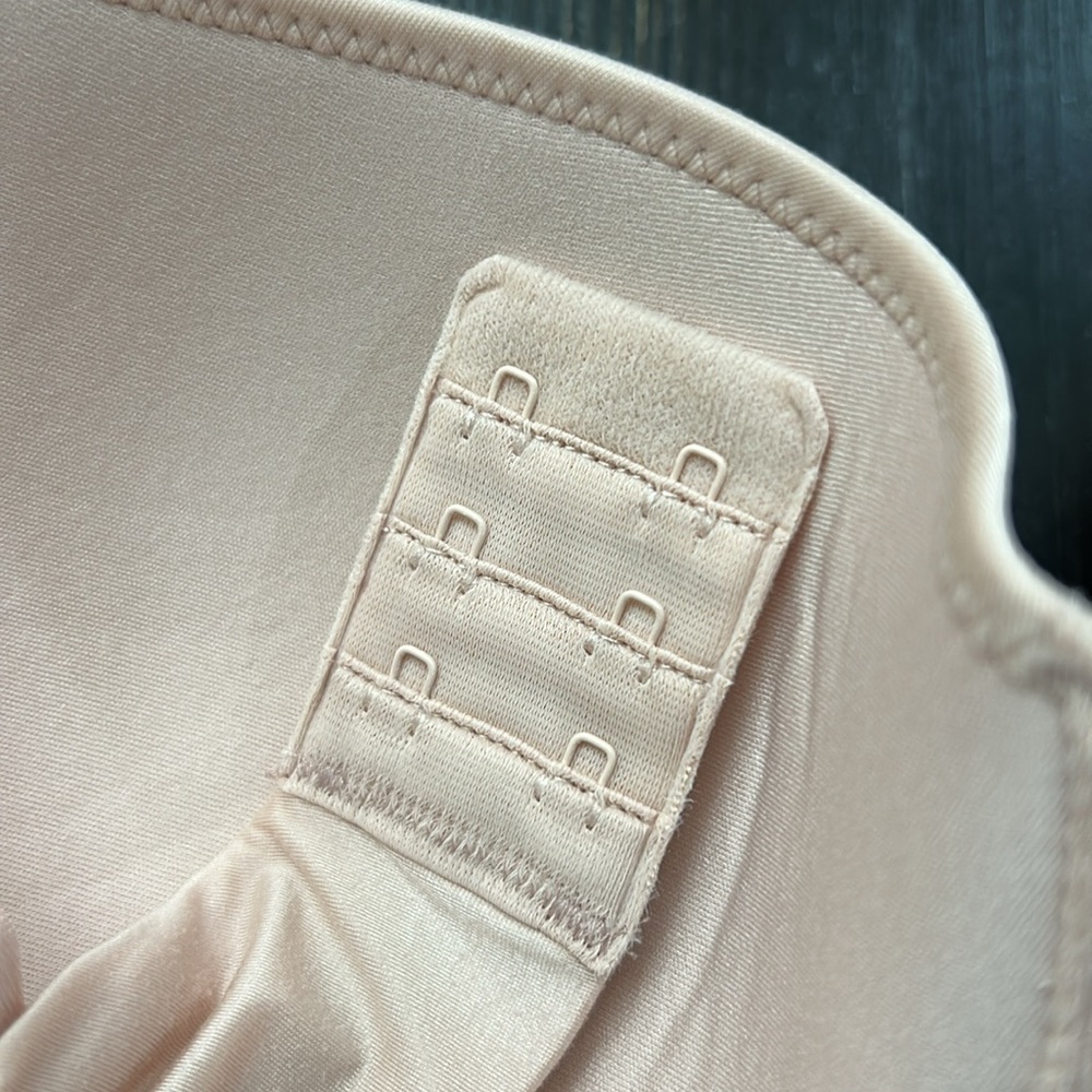 NWT b.tempt'd Women's Future Foundation Convertible T-Shirt Bra - Picture 7 of 9